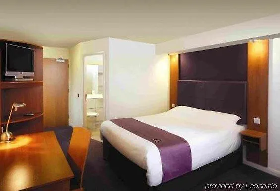 Premier Inn London Tower Bridge 3*,